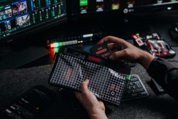 GRID POUCH v 3.0 | Large - Image 3